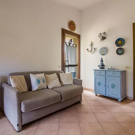 Lägenhet Guesthost - Comfy X3 With Terrace San Pantaleo