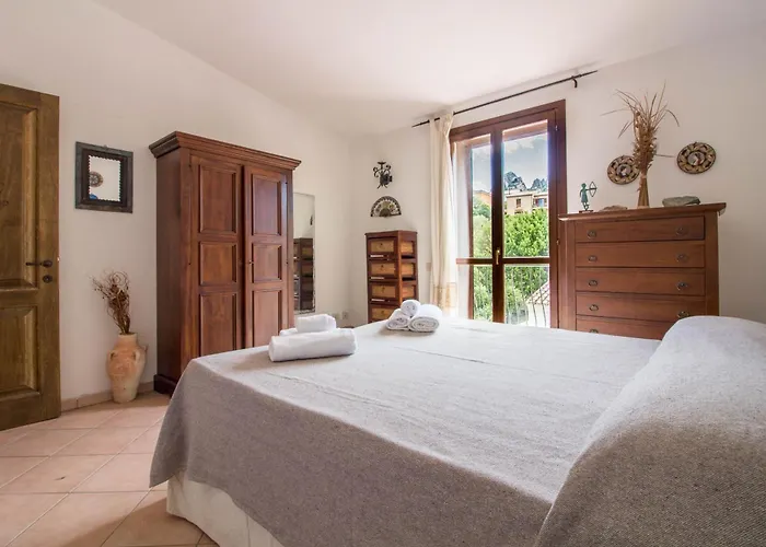 Guesthost - Comfy X3 With Terrace * San Pantaleo