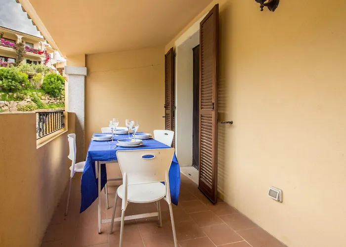 Guesthost - Comfy X3 With Terrace Lägenhet